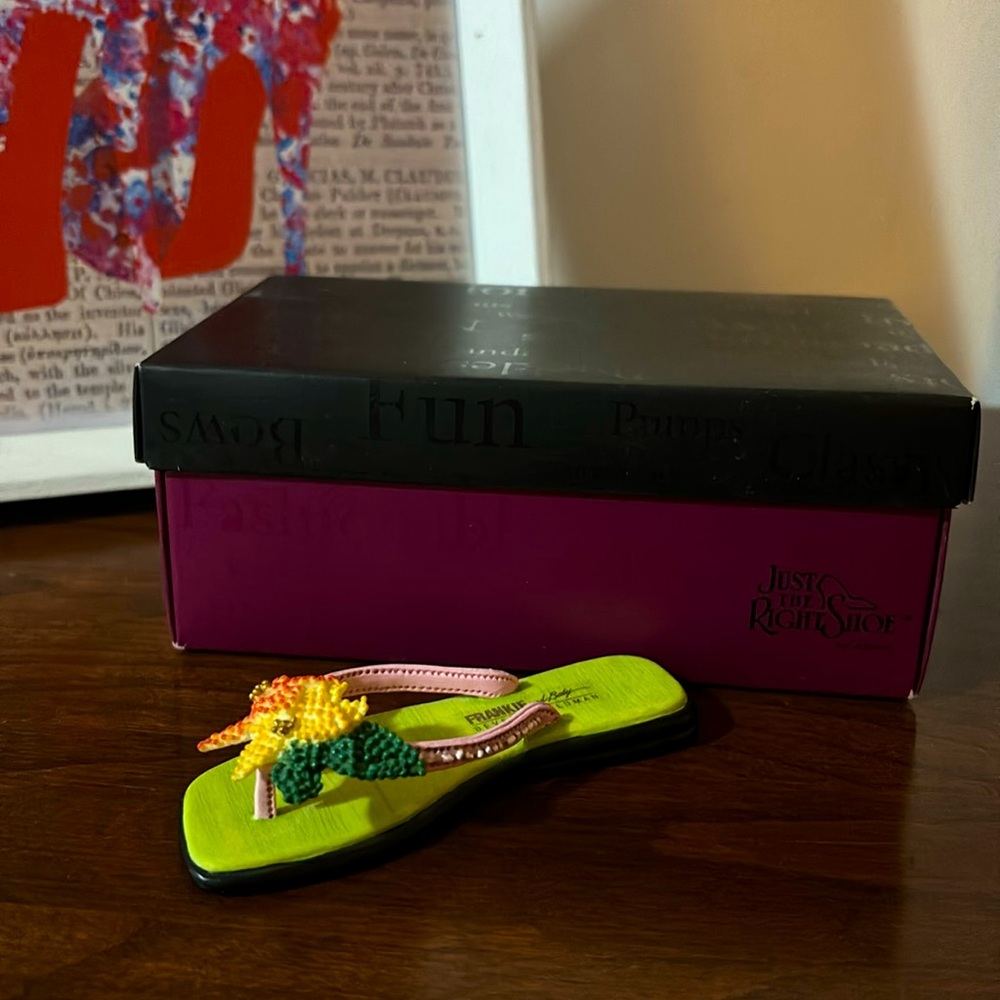 JUST the right shoe by Raine Vintage 2001 | Beverly Feldman | Aloha item #25338